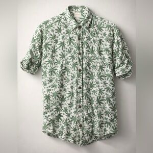 Lightweight Green Leaf Print Short-Sleeve Shirt